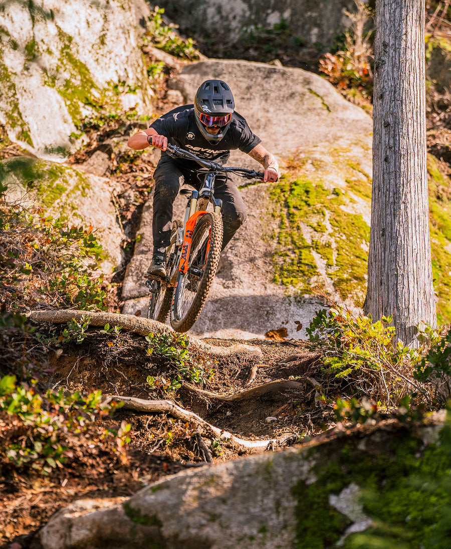 We Are One Composites Carbon Fibre Mountain Bike Rims Wheels WE We are one composites carbon fibre mountain bike rims wheels we